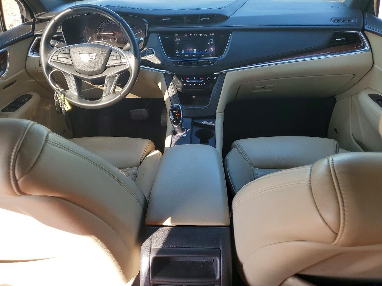 2017 Cadillac Xt5 Luxury - zdjęcie 8