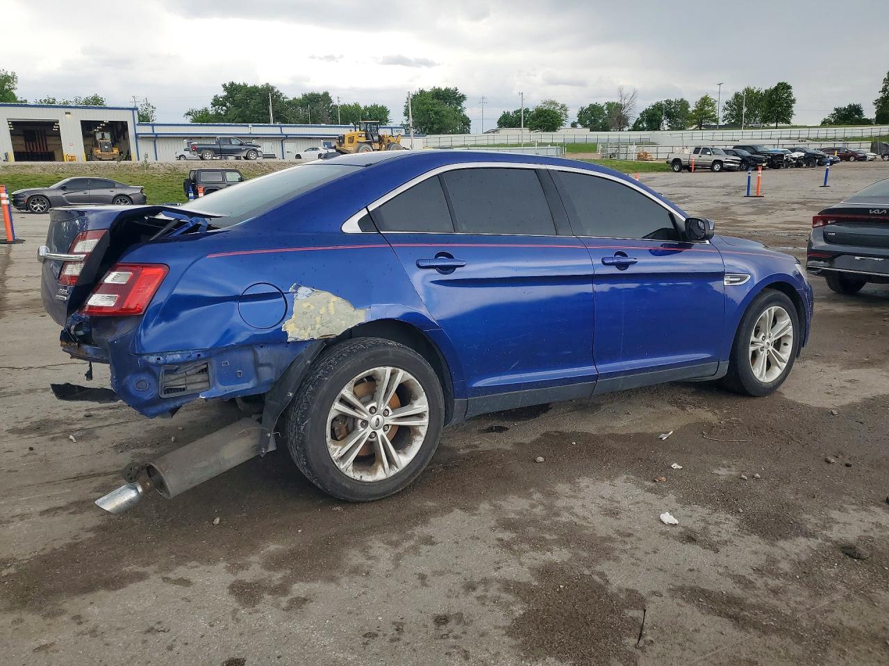 2015 Ford Taurus - zdjęcie 5