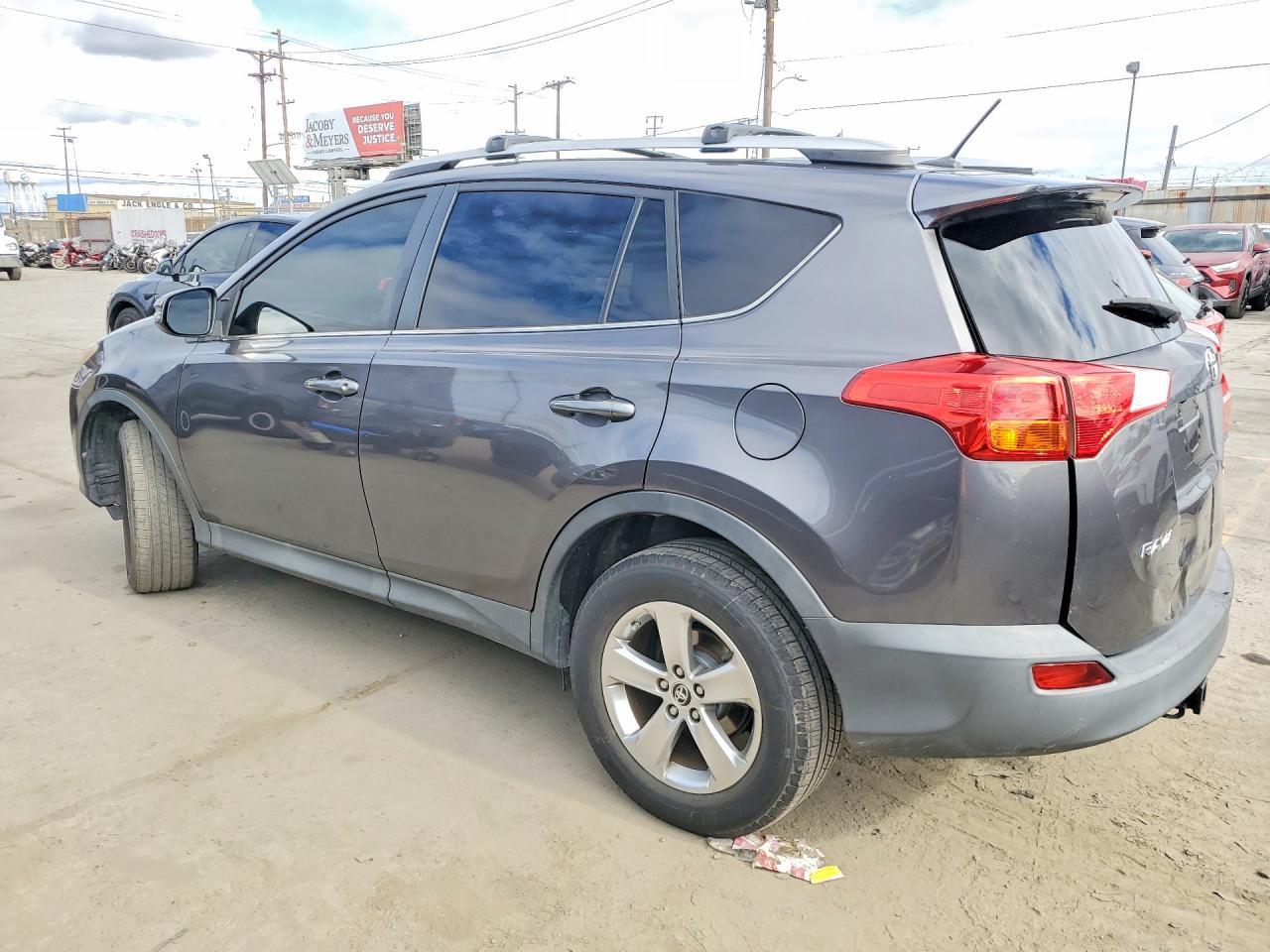 2015 Toyota Rav4 Xle - zdjęcie 2