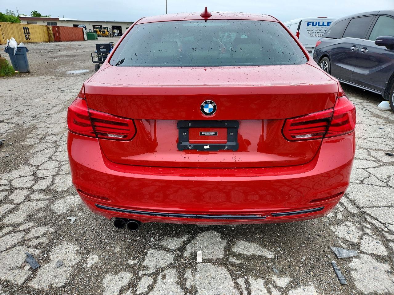 2018 BMW 330 Xi - zdjęcie 6