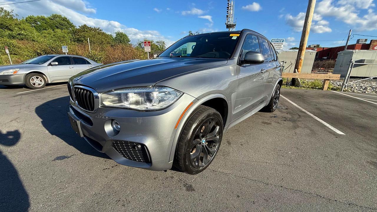 2017 BMW X5 xDrive35I - zdjęcie 2
