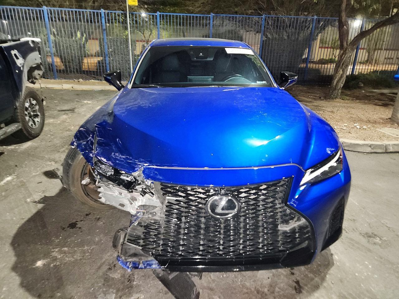 2024 Lexus Is 350 F Sport - zdjęcie 5