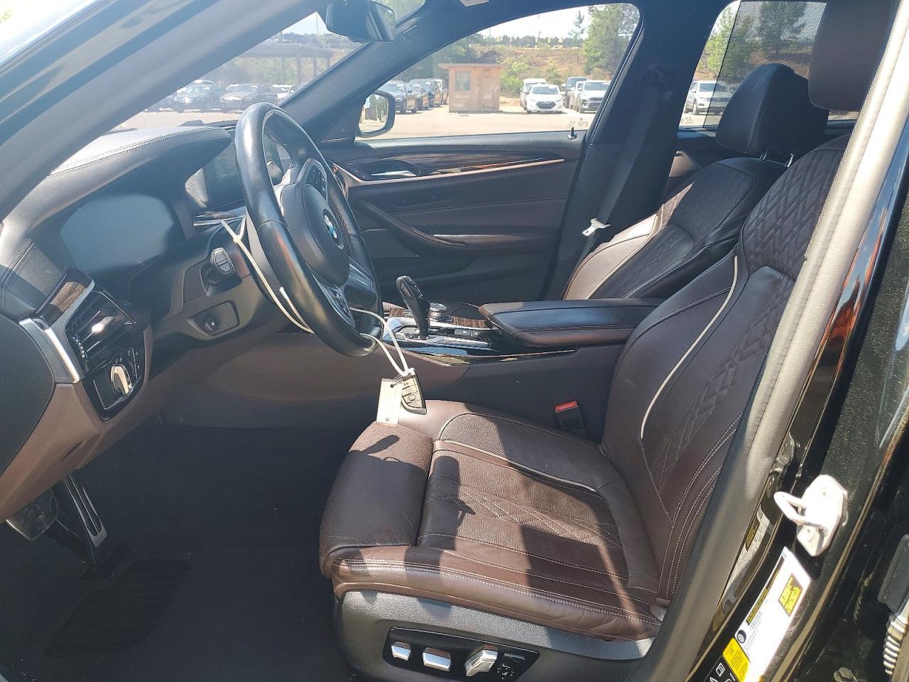 2020 BMW M550Xi - zdjęcie 7