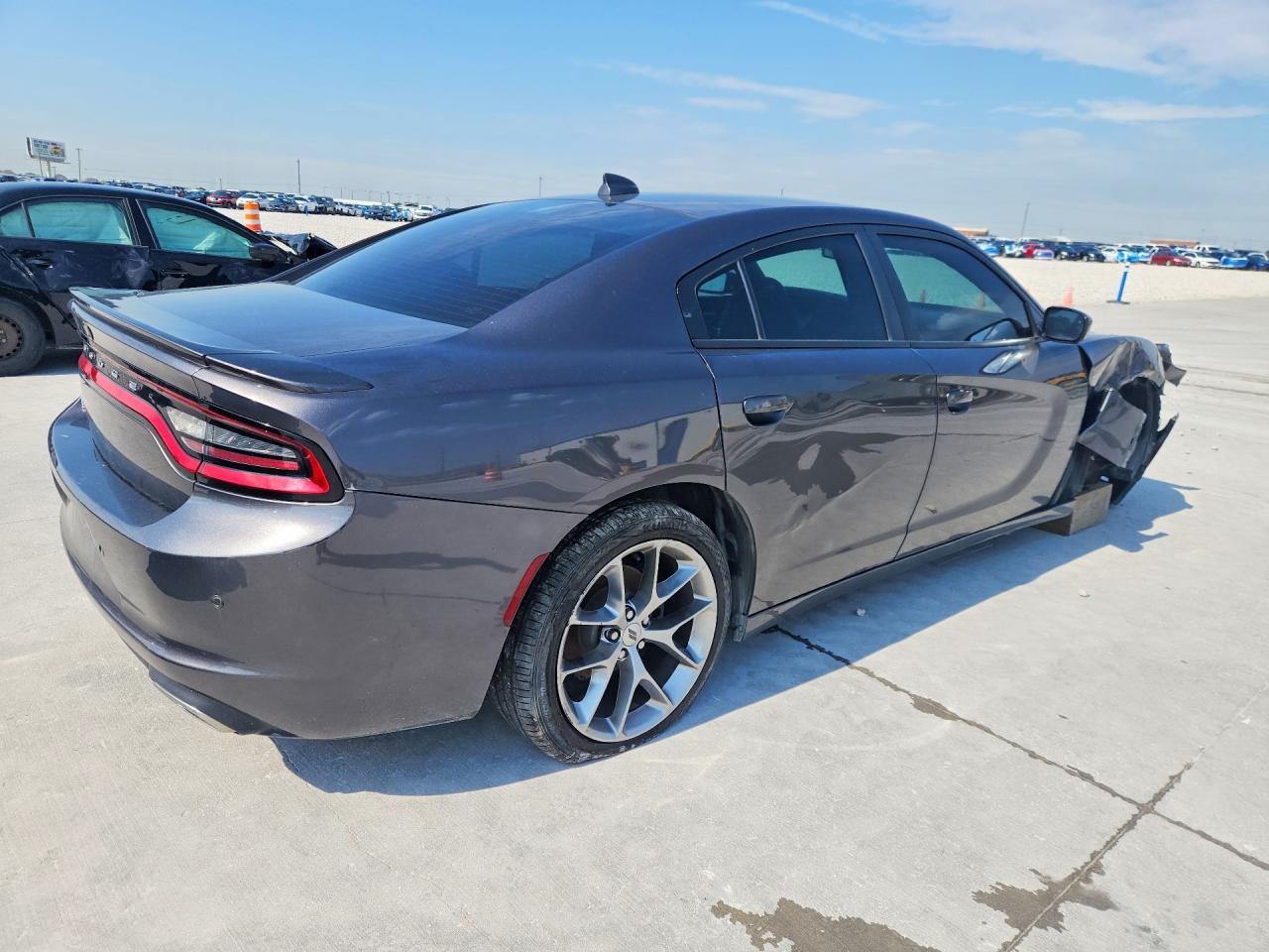 2020 Dodge Charger Sxt - zdjęcie 3