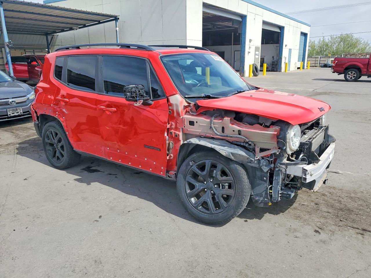 2017 Jeep Renegade Latitude - zdjęcie 4