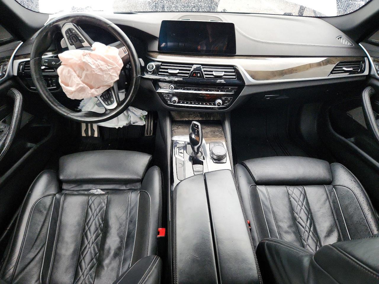 2019 BMW M550Xi - zdjęcie 8
