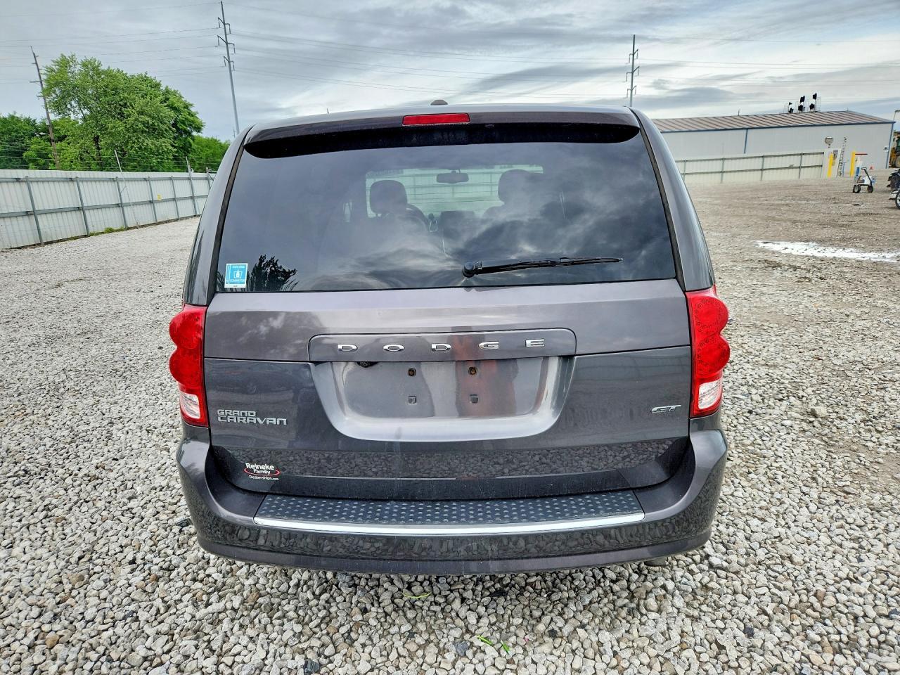 2017 Dodge Grand Caravan Gt - zdjęcie 6