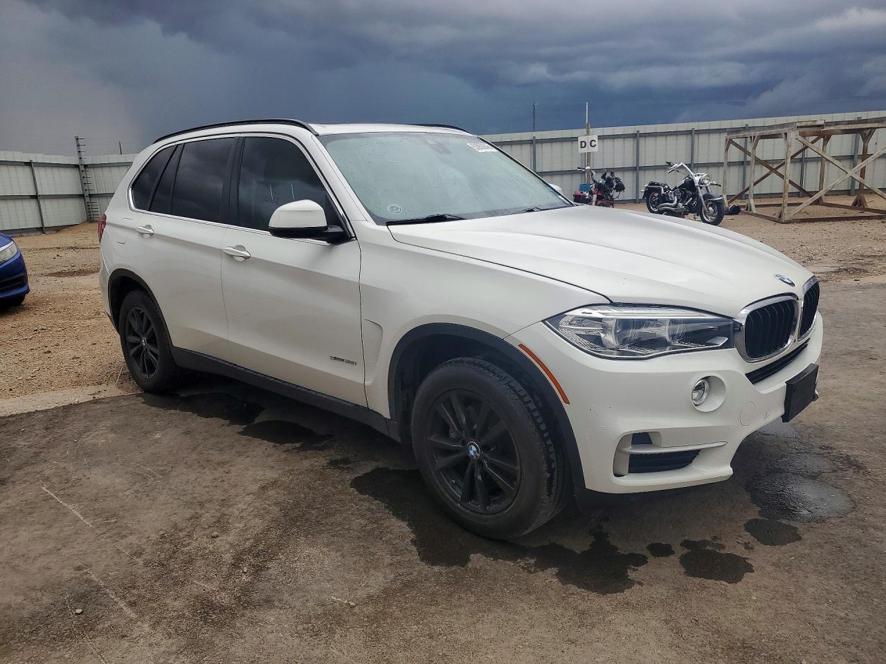 2014 BMW X5 Sdrive35I - zdjęcie 4