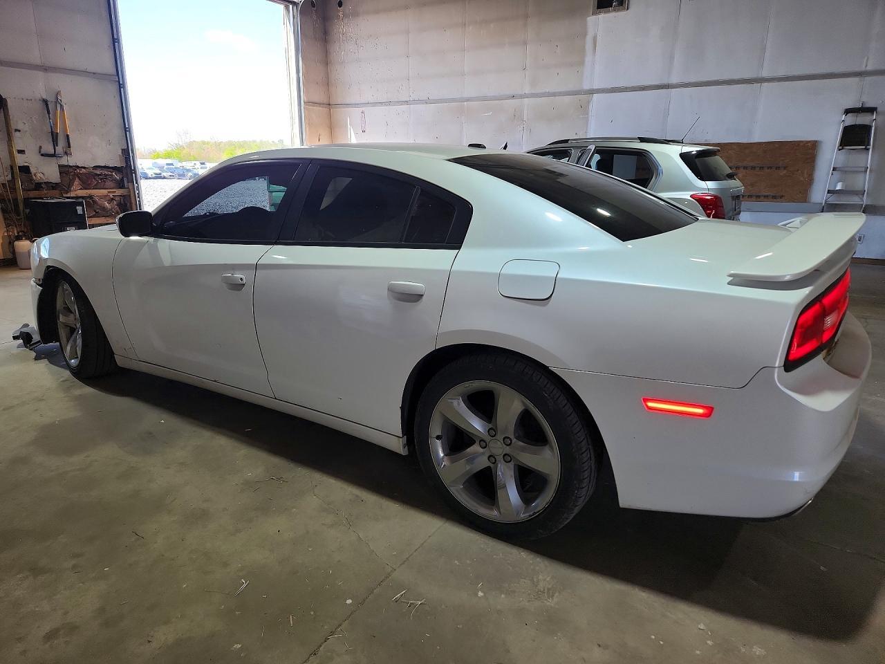 2013 Dodge Charger Sxt - zdjęcie 2