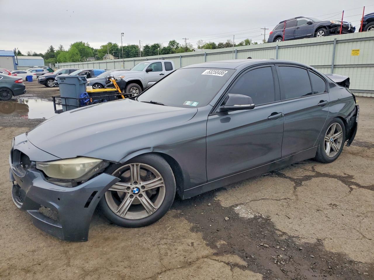 2013 BMW 328 I - zdjęcie główne