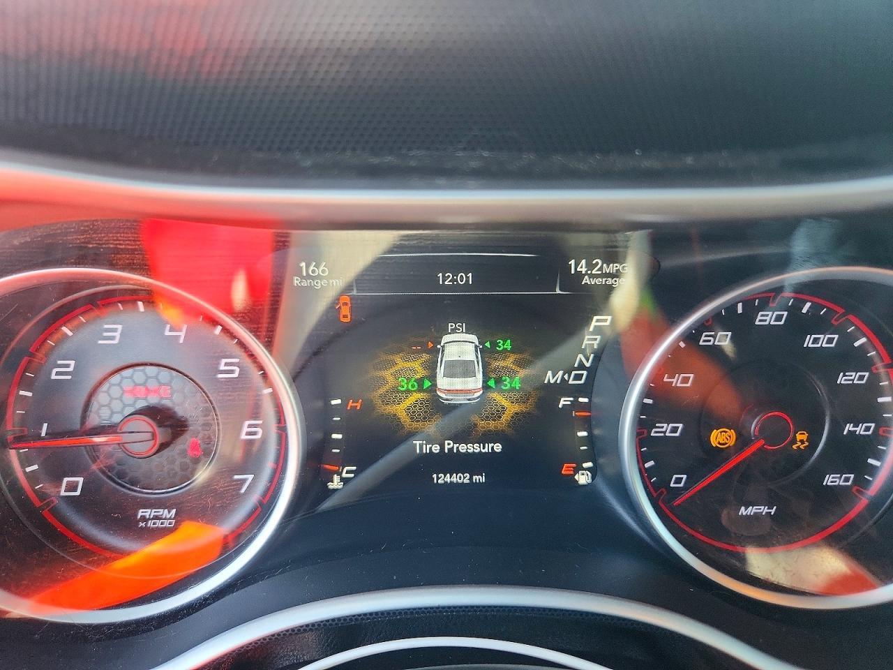 2016 Dodge Charger R - zdjęcie 9