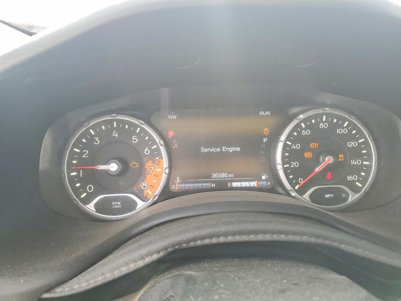 2017 Jeep Renegade Latitude - zdjęcie 9
