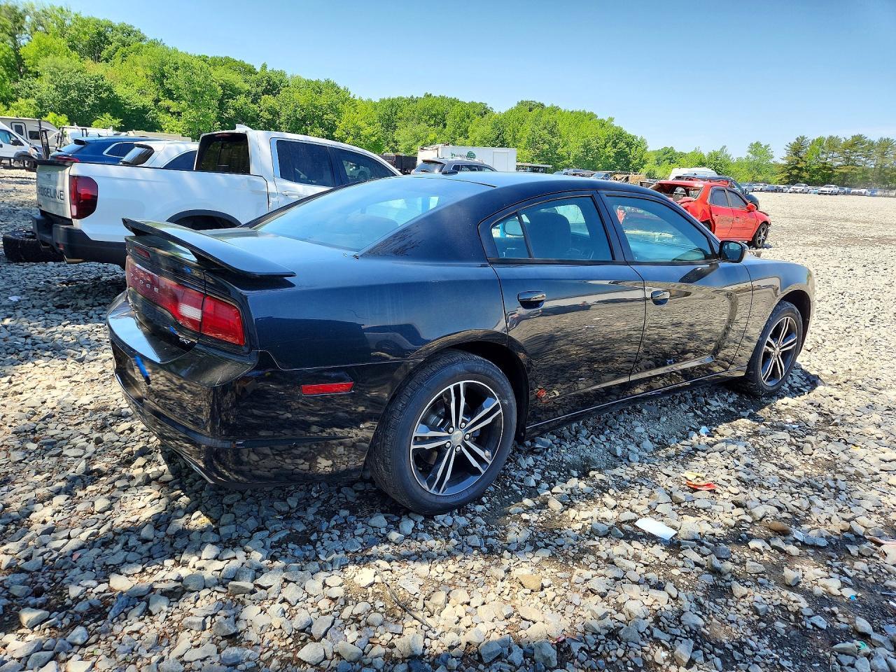 2014 Dodge Charger Sxt - zdjęcie 3