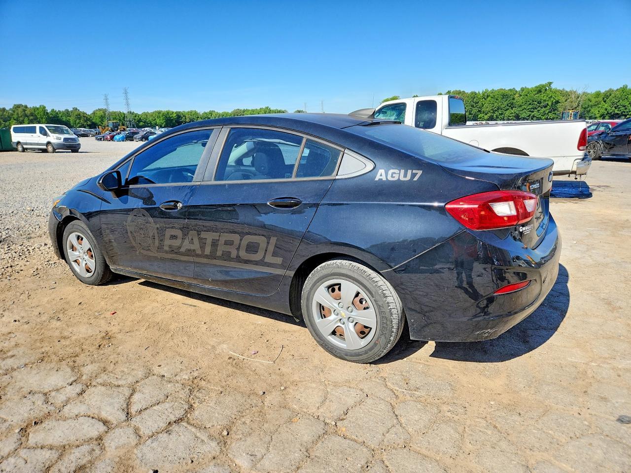 2017 Chevrolet Cruze Ls - zdjęcie 2