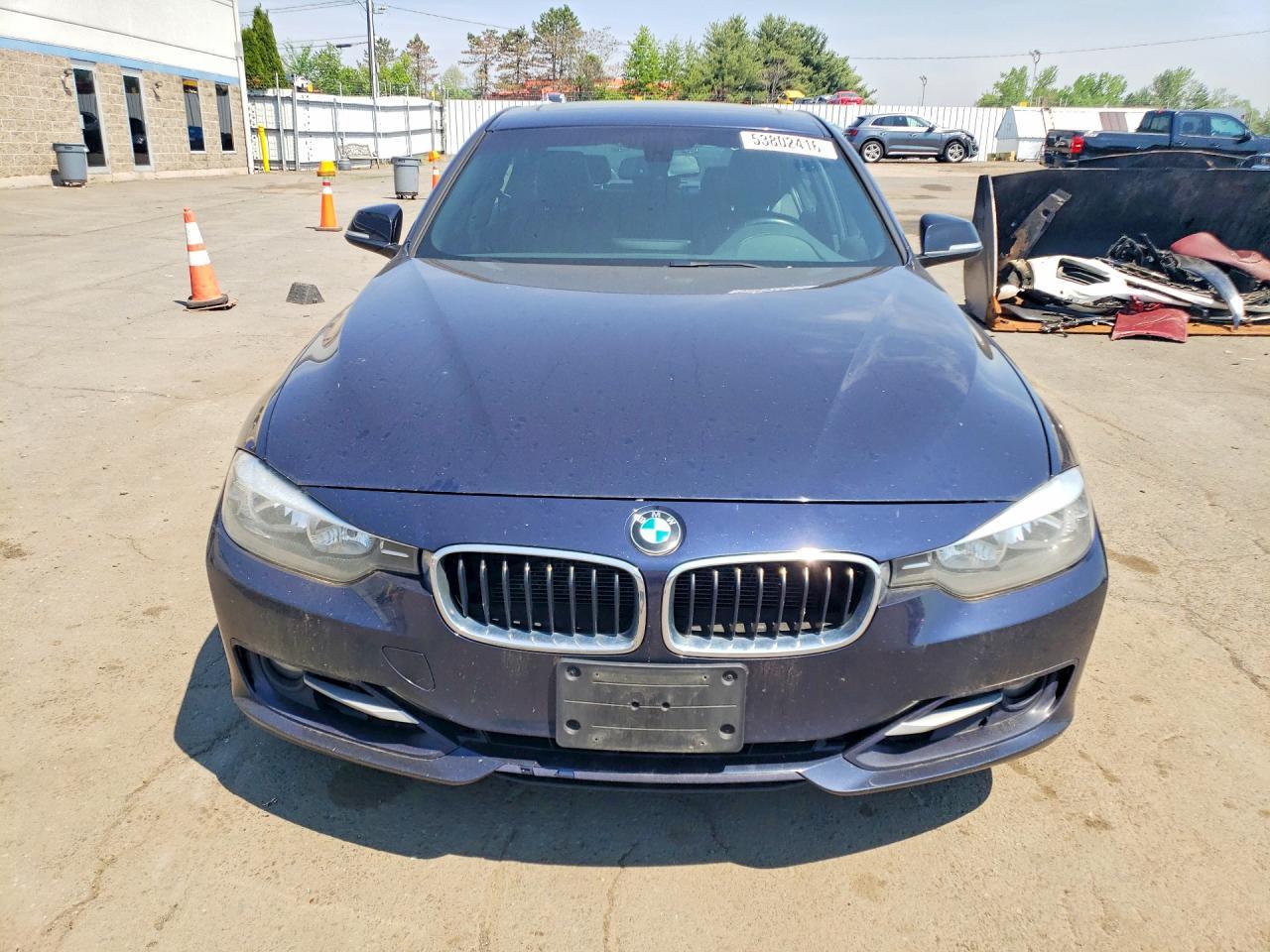 2013 BMW Seria 3 328i - zdjęcie 5