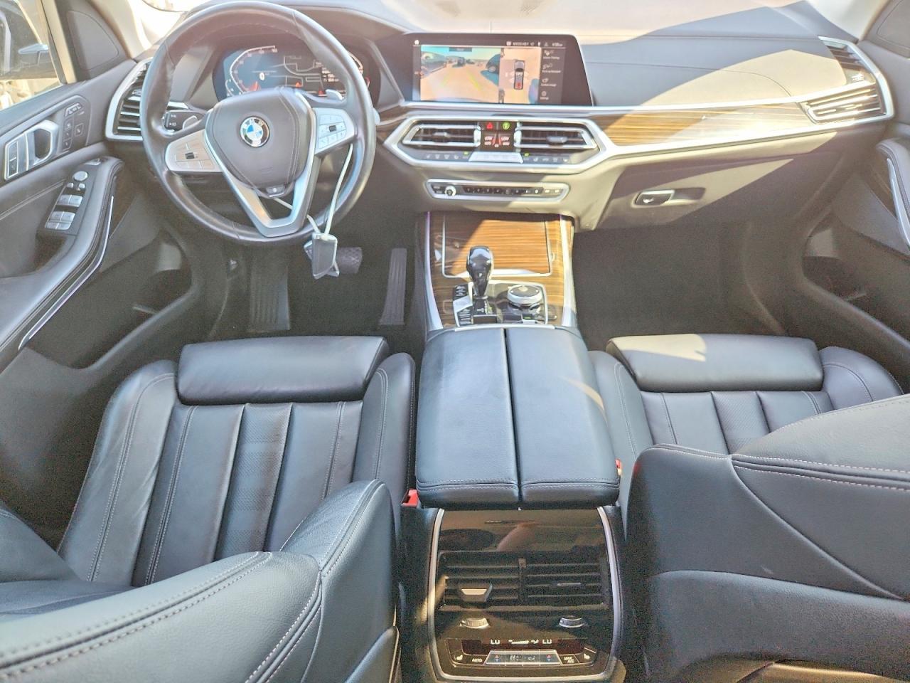 2021 BMW X7 xDrive40I - zdjęcie 8