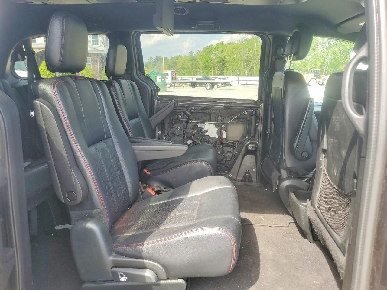 2018 Dodge Grand Caravan Gt - zdjęcie 11