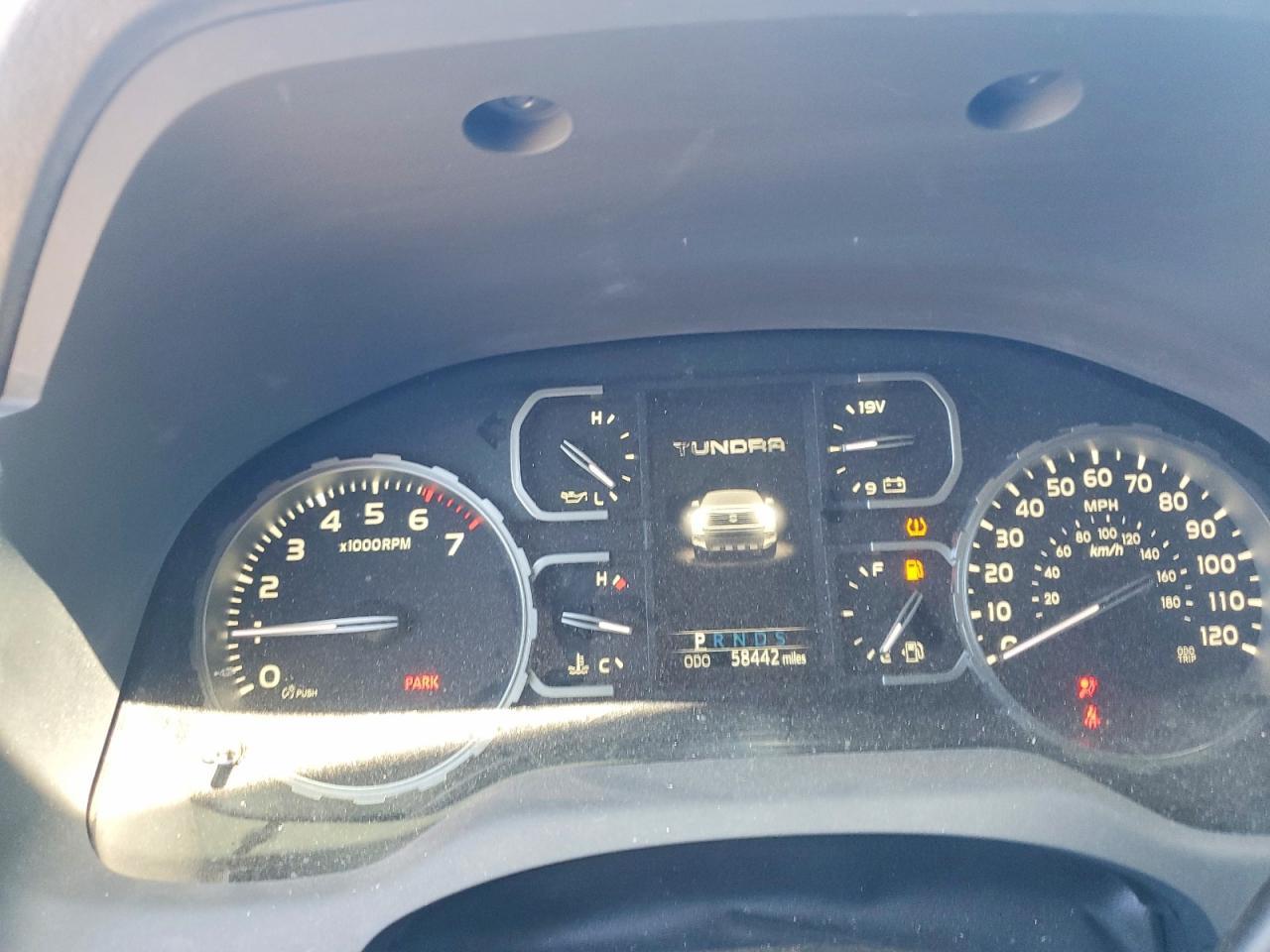 2021 Toyota Tundra - zdjęcie 9
