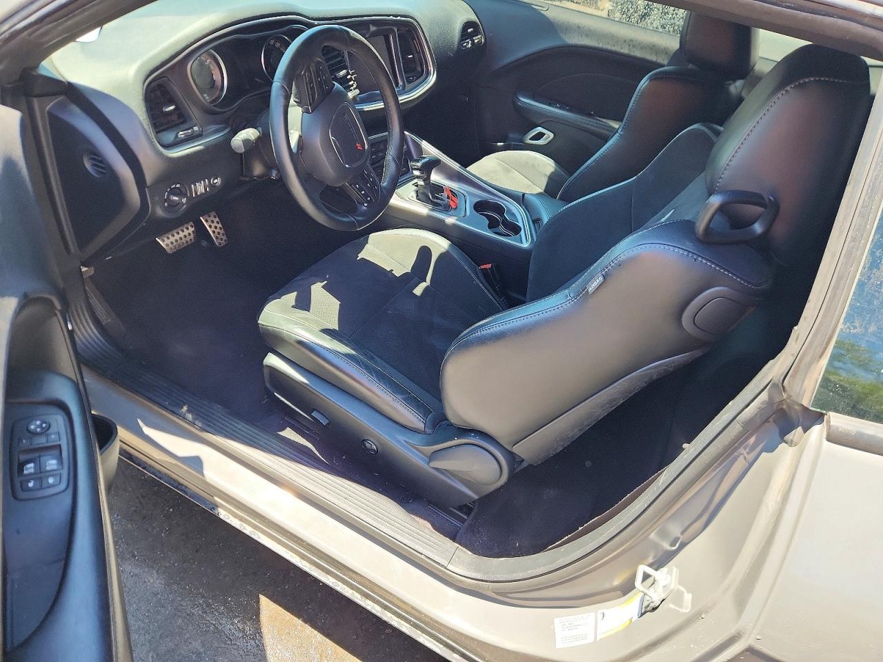 2018 Dodge Challenger R - zdjęcie 8