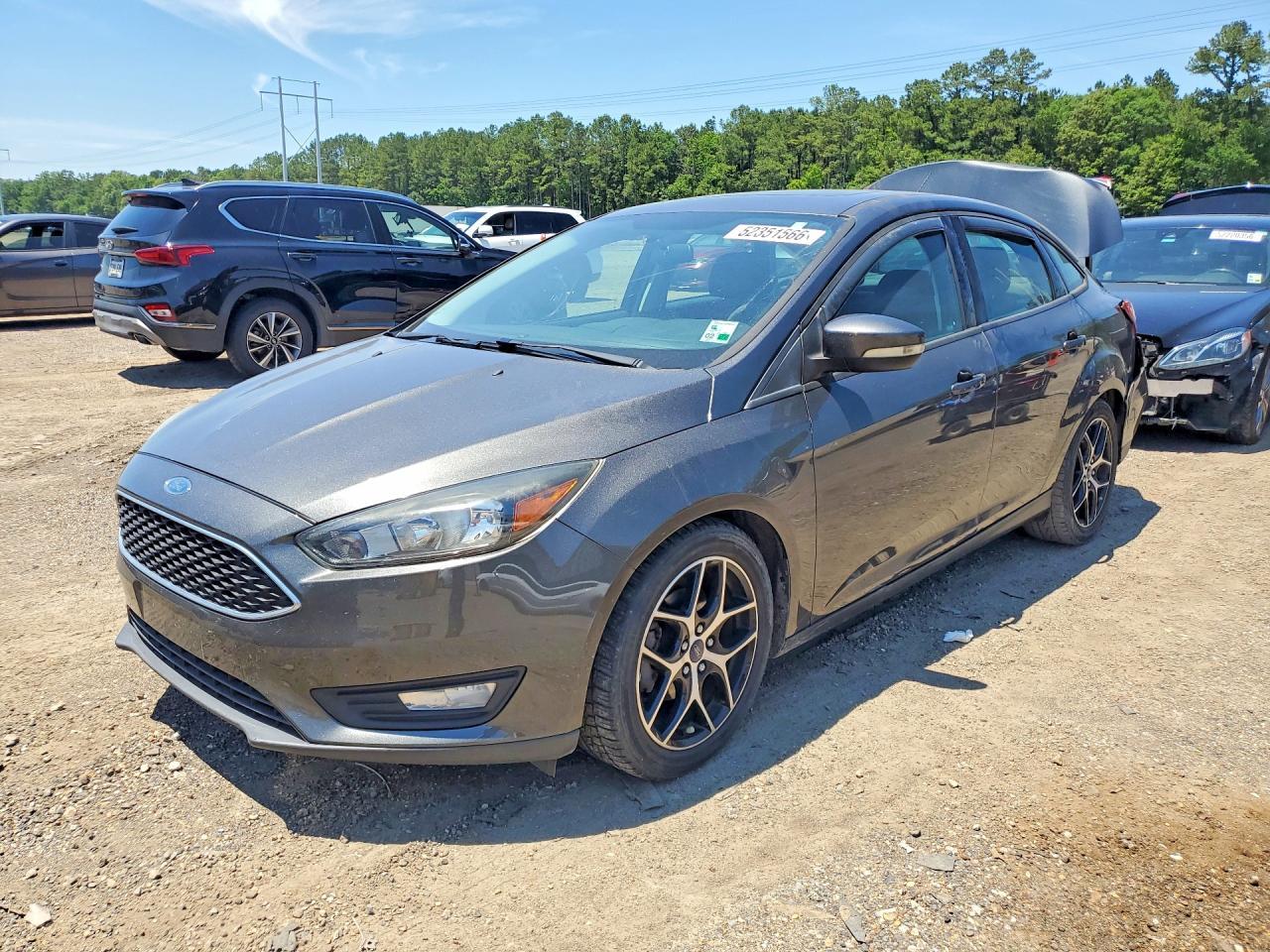 2017 Ford Focus Sel - zdjęcie główne