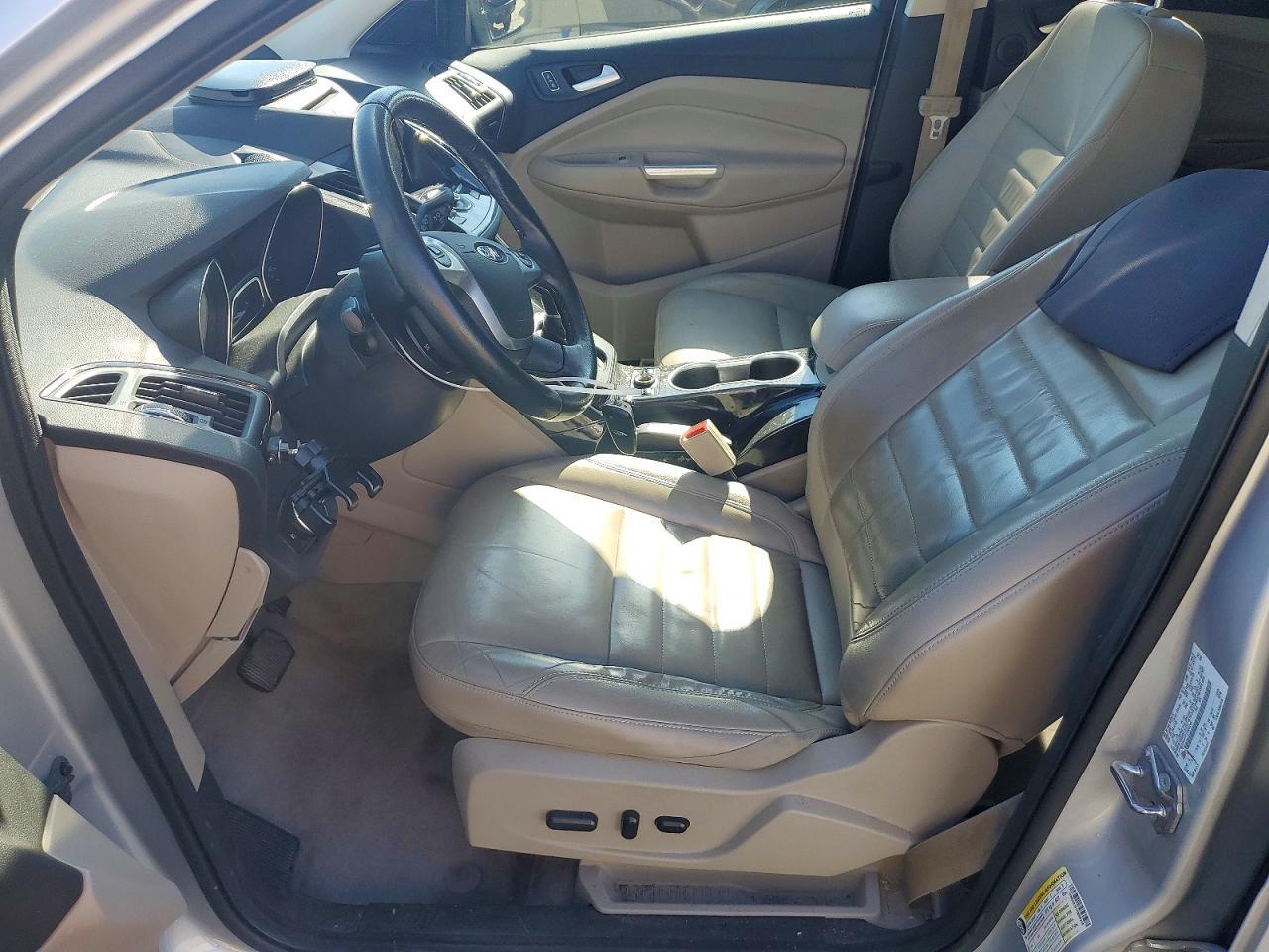 2015 Ford Escape Titanium - zdjęcie 7