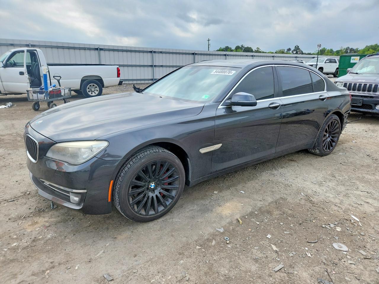 2014 BMW 740 Li - zdjęcie główne