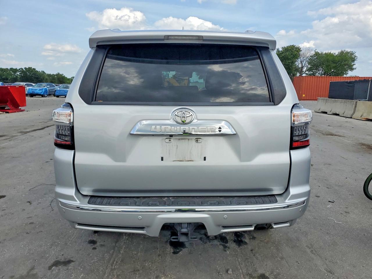 2020 Toyota 4Runner Limited - zdjęcie 6