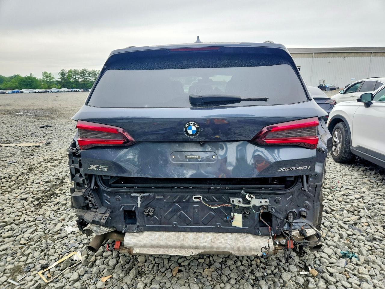 2022 BMW X5 xDrive40I - zdjęcie 6