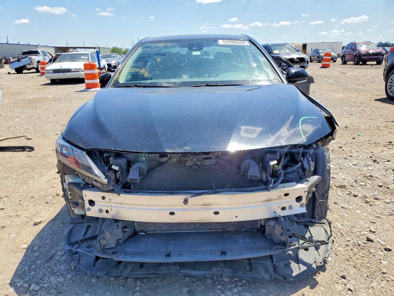 2022 Toyota Camry Se - zdjęcie 5