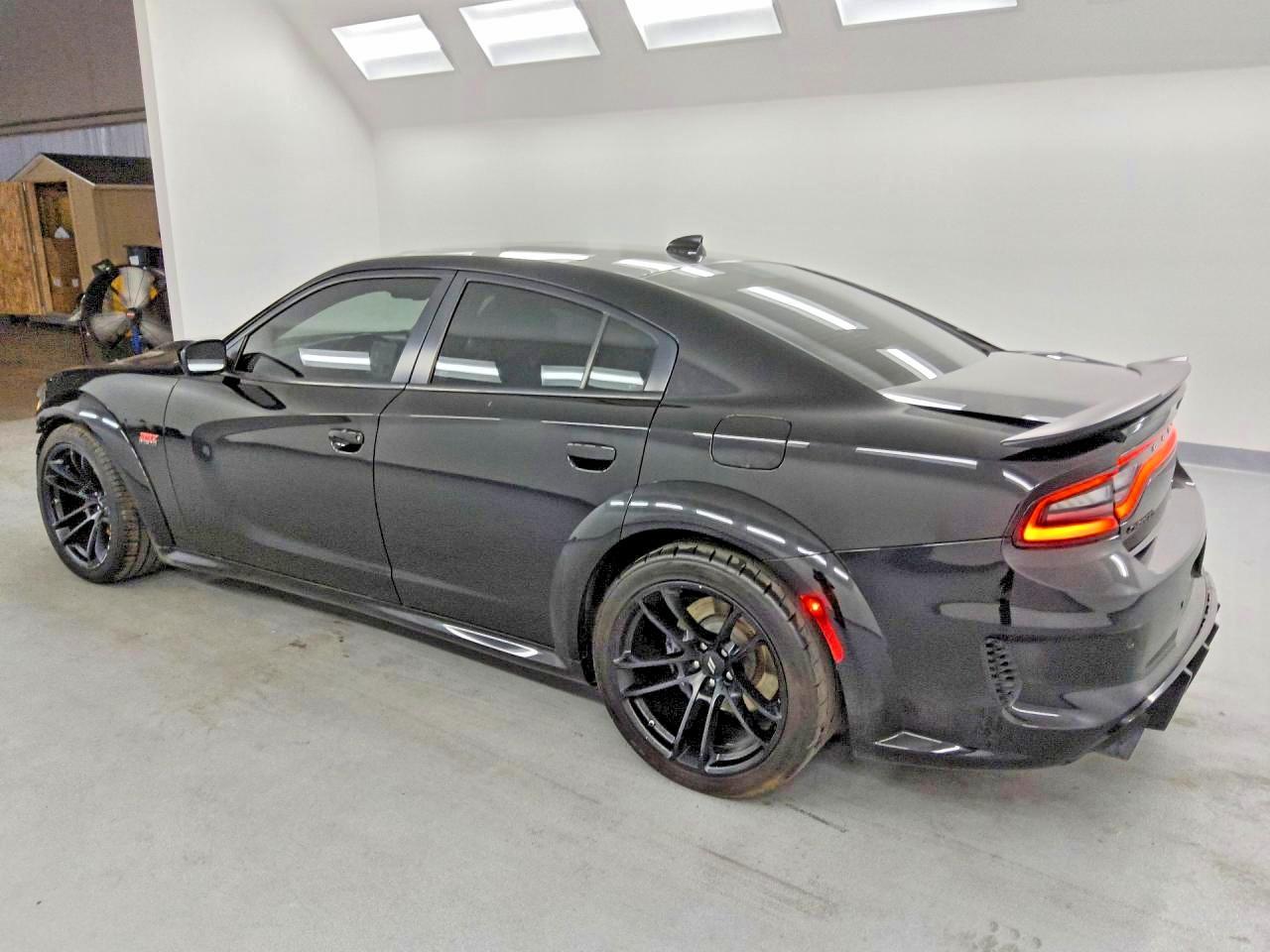 Dodge Charger - zdjęcie 2