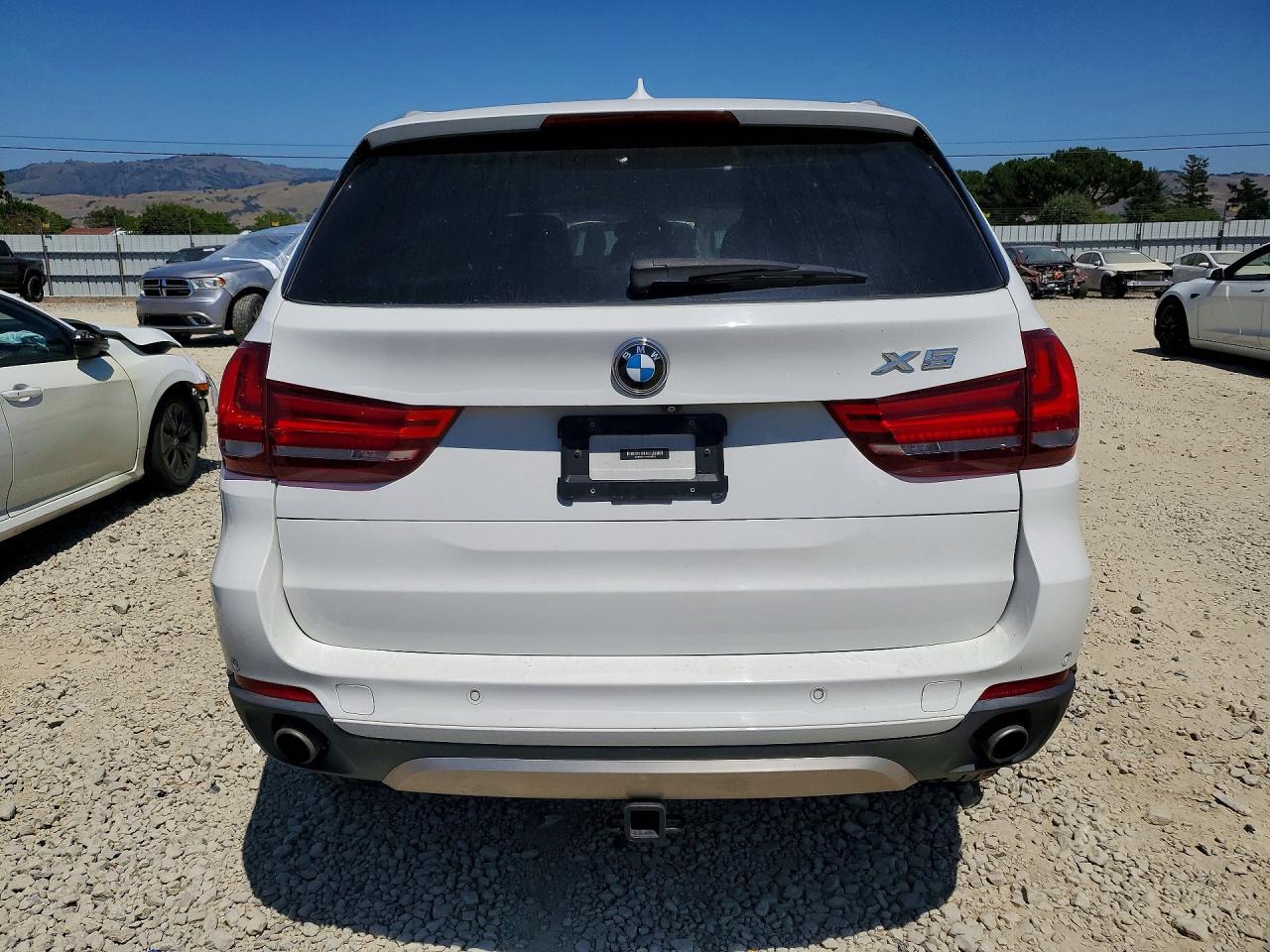 2017 BMW X5 xDrive35I - zdjęcie 6