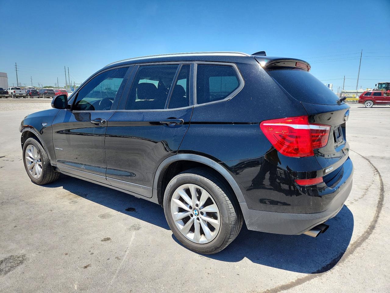 2017 BMW X3 Sdrive28I - zdjęcie 2