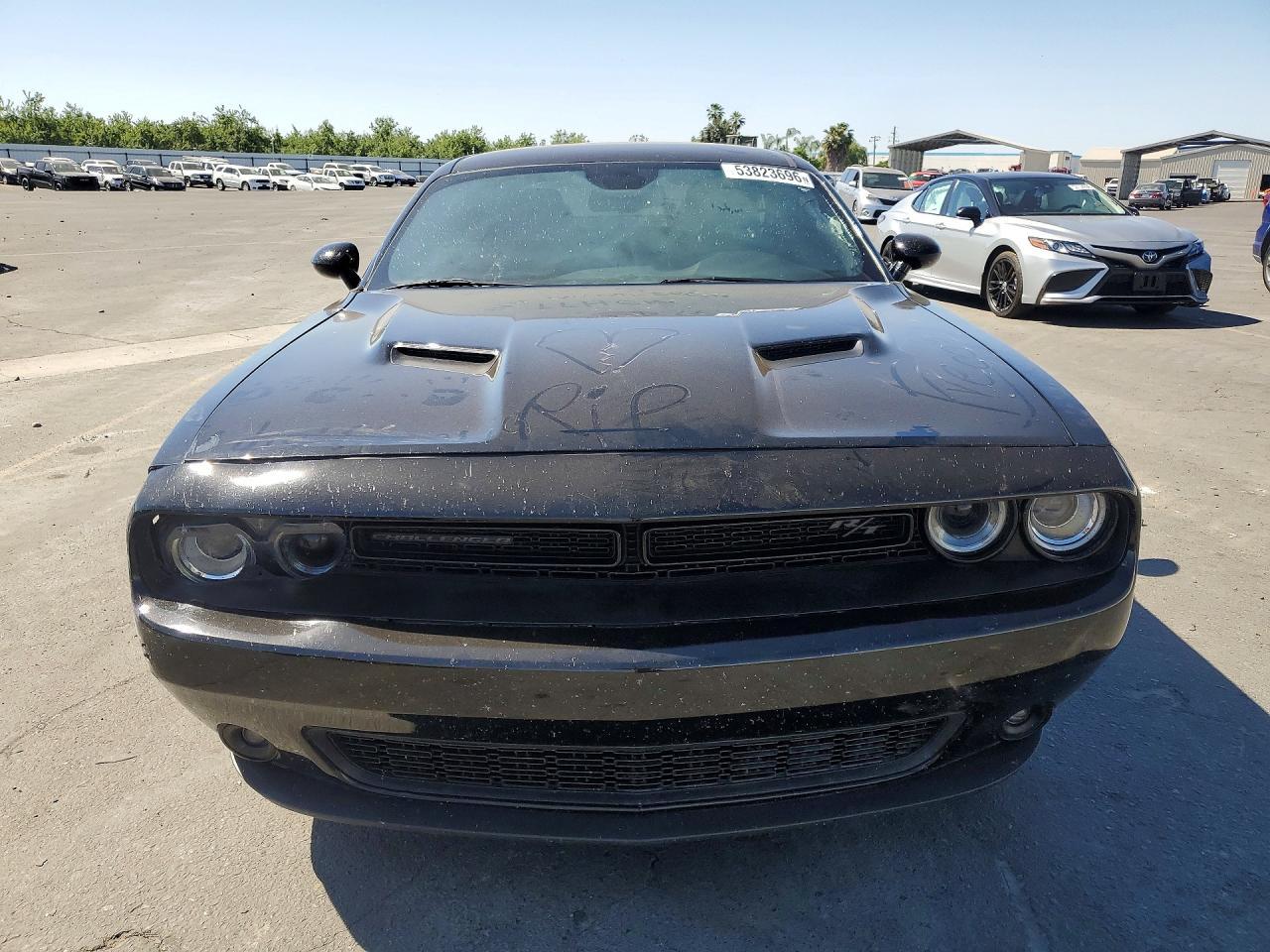 2016 Dodge Challenger - zdjęcie 5