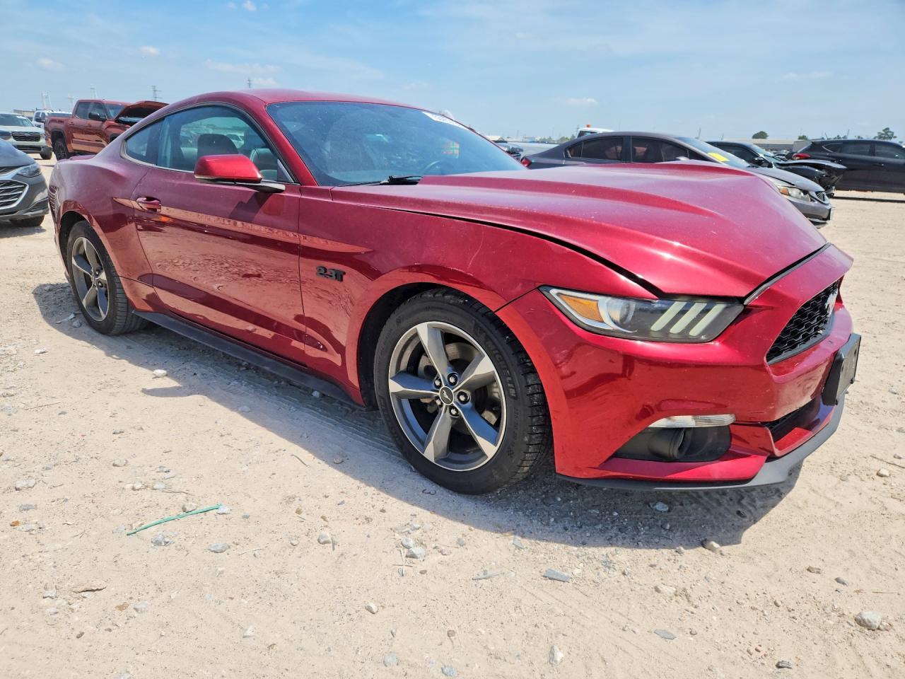 2017 Ford Mustang - zdjęcie 4