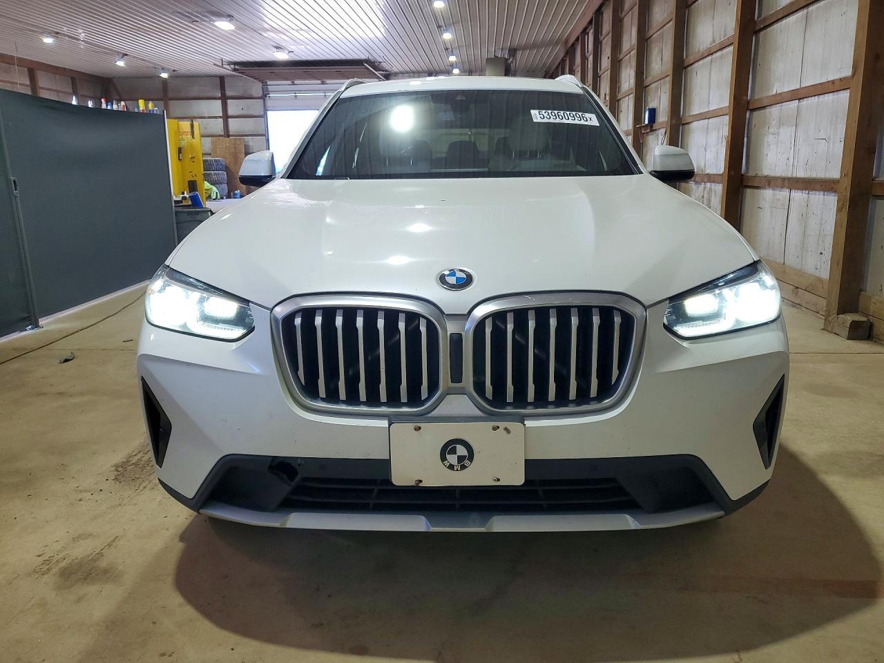 2022 BMW X3 xDrive30I - zdjęcie 5