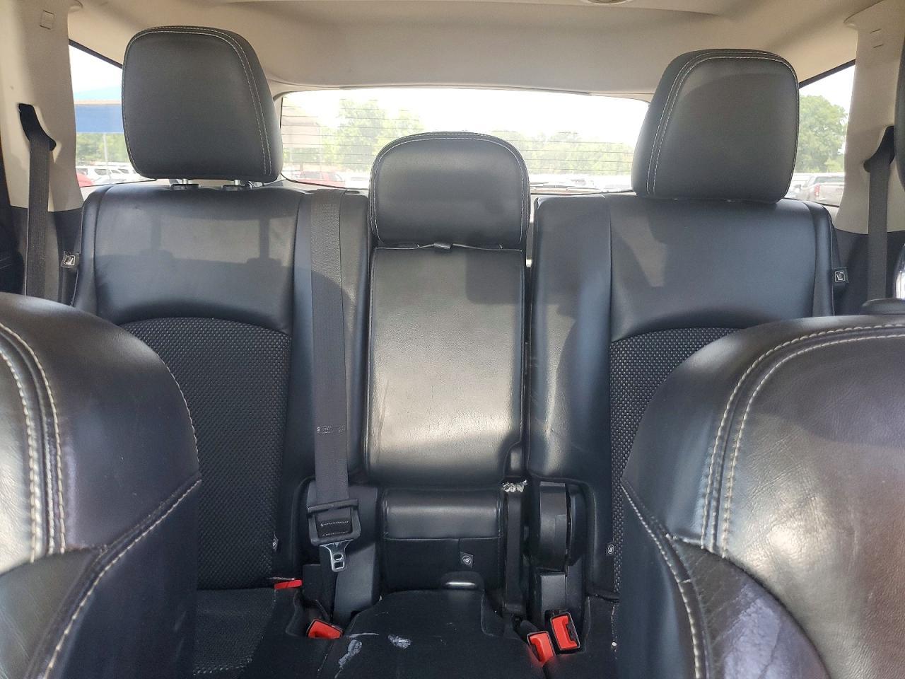 2018 Dodge Journey Crossroad - zdjęcie 10