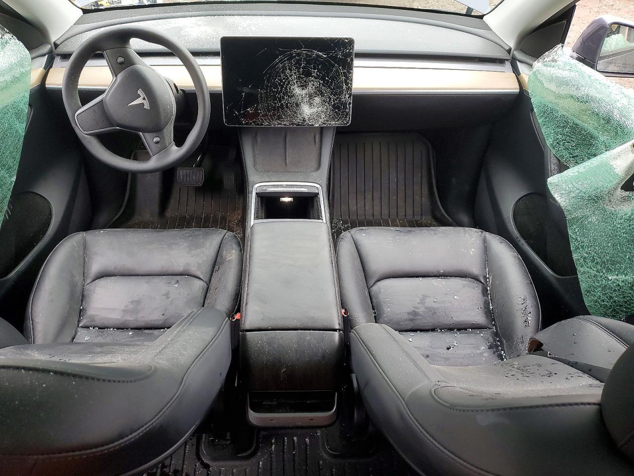 2023 Tesla Model Y - zdjęcie 8