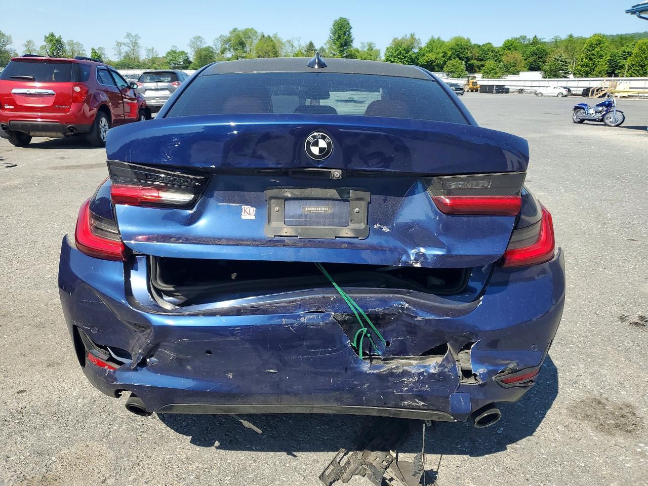 2020 BMW Seria 3 330i - zdjęcie 6