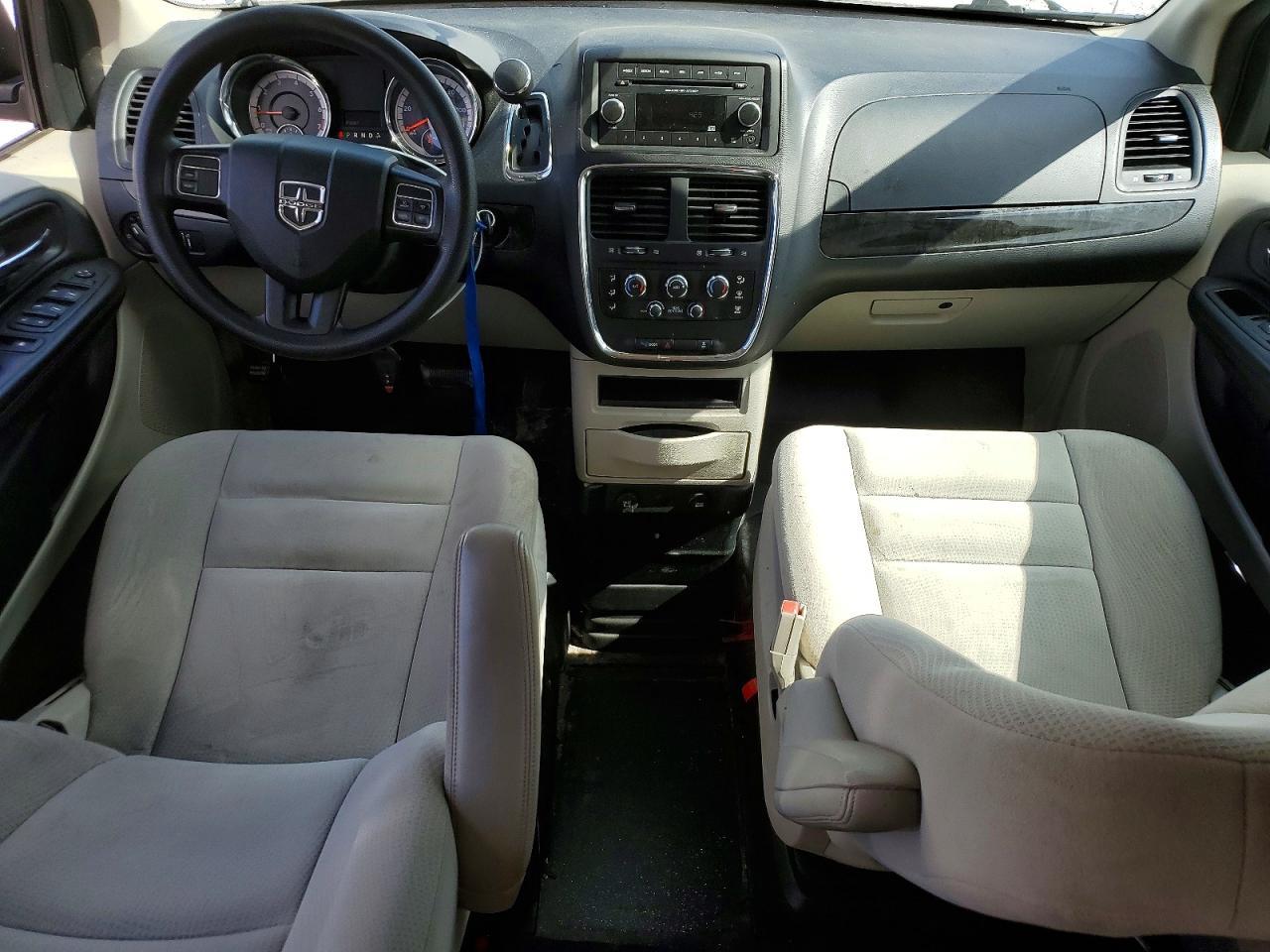 2016 Dodge Grand Caravan Se - zdjęcie 8
