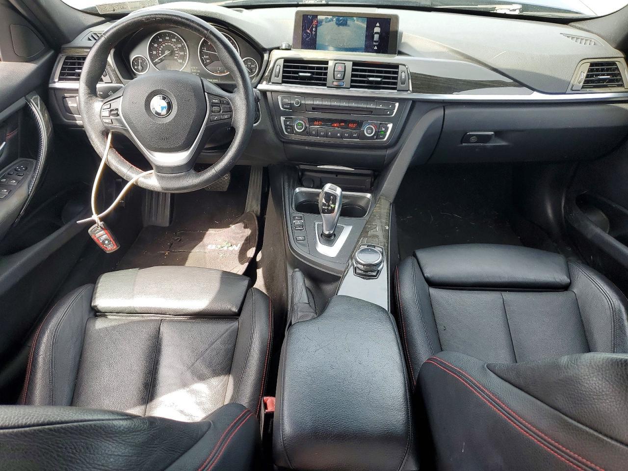 2014 BMW 335 Xi - zdjęcie 8