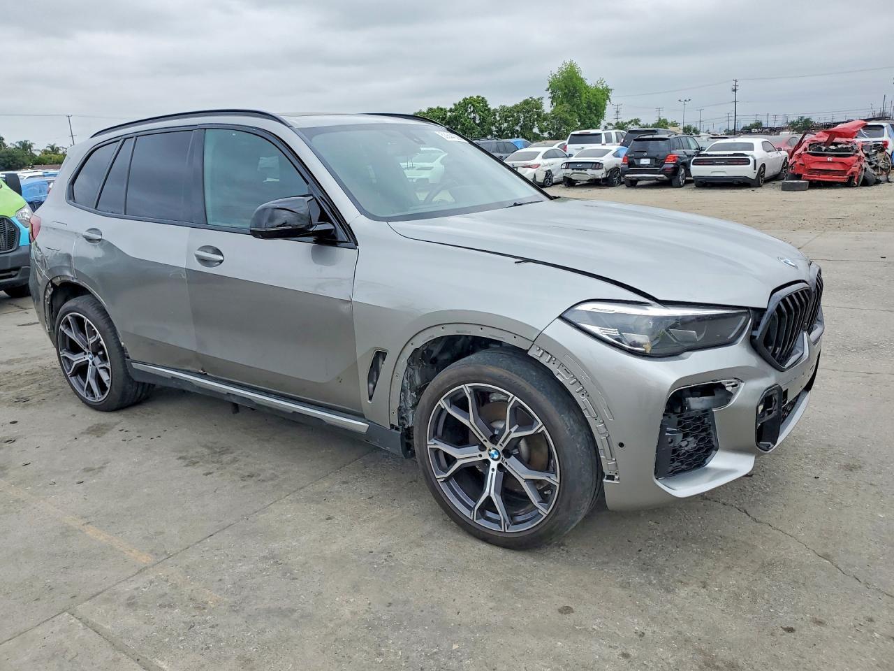 2022 BMW X5 M - zdjęcie 4