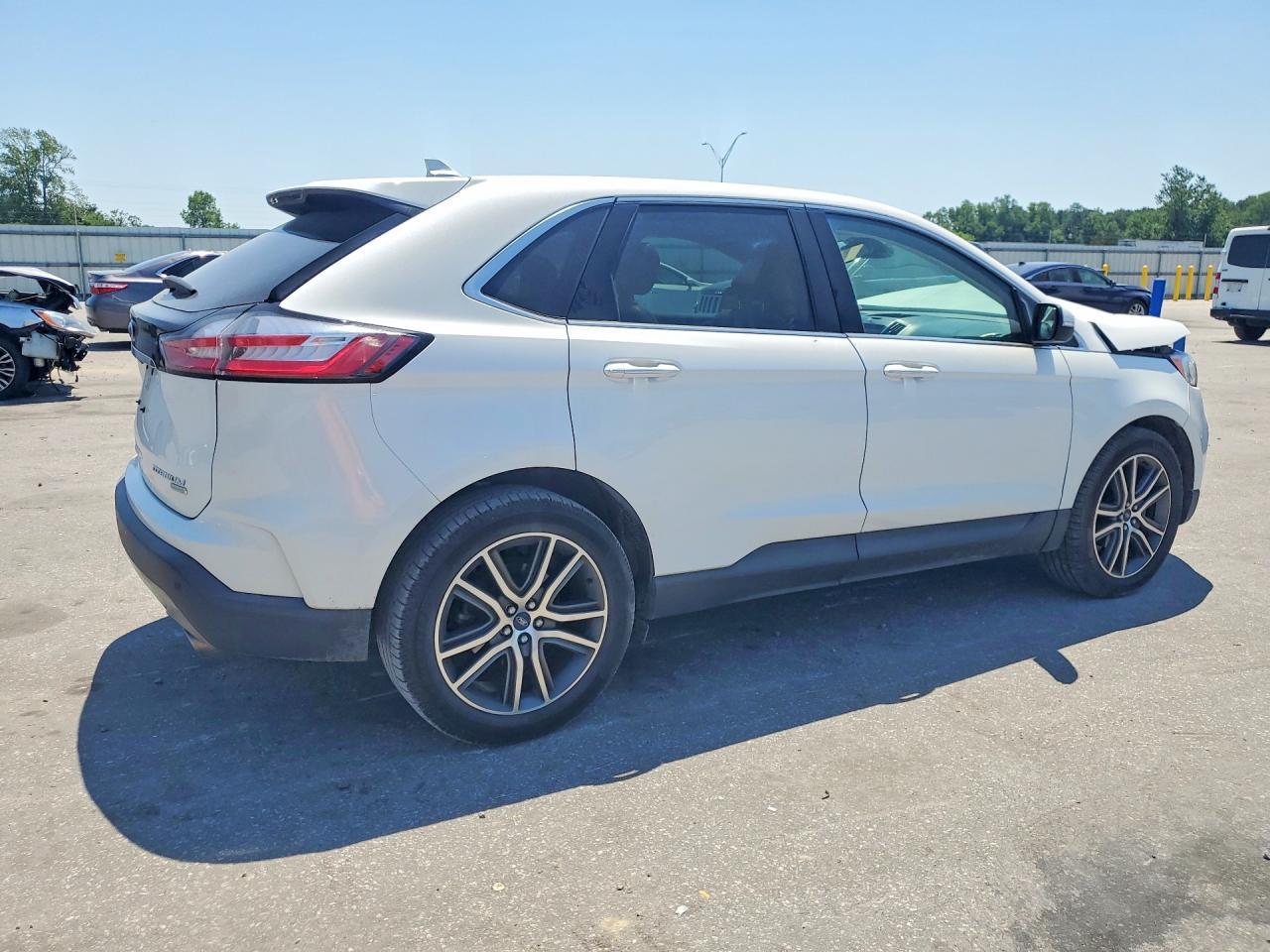 2020 Ford Edge Titanium - zdjęcie 3