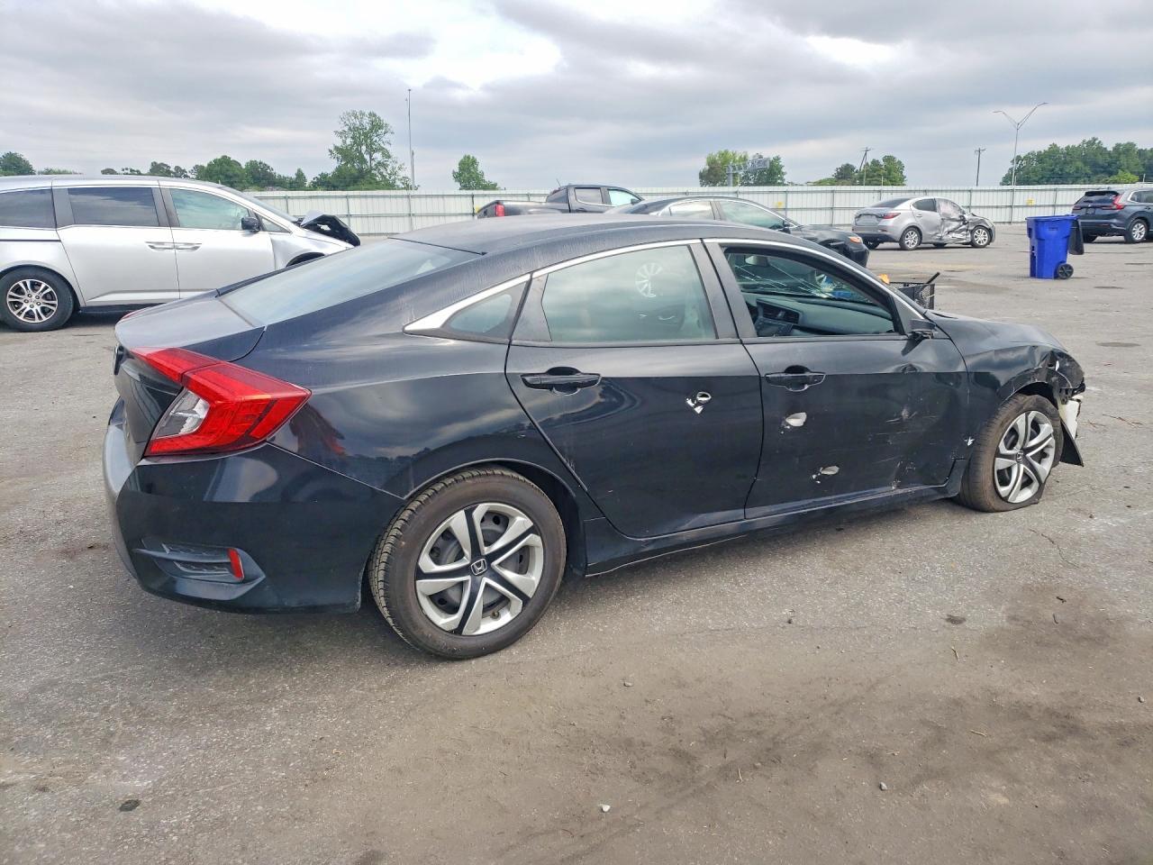 2018 Honda Civic Lx - zdjęcie 3