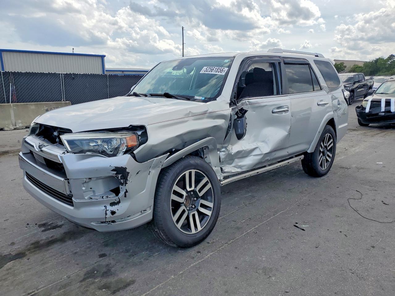 2020 Toyota 4Runner Limited - zdjęcie główne