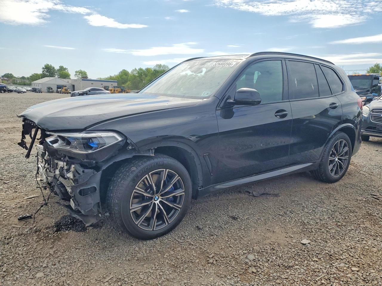 2023 BMW X5 M50I - zdjęcie główne