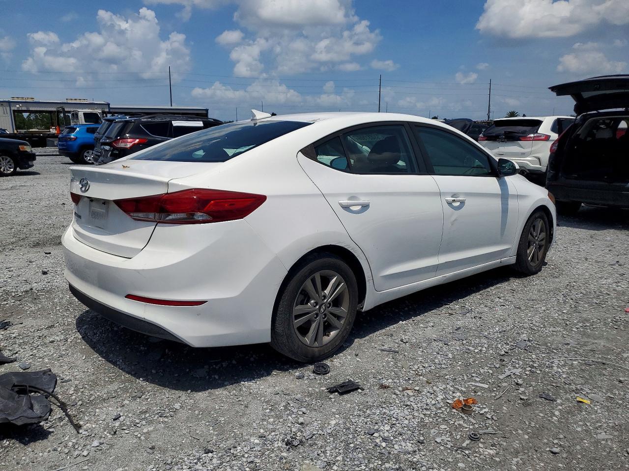 2018 Hyundai Elantra Value Edition - zdjęcie 3