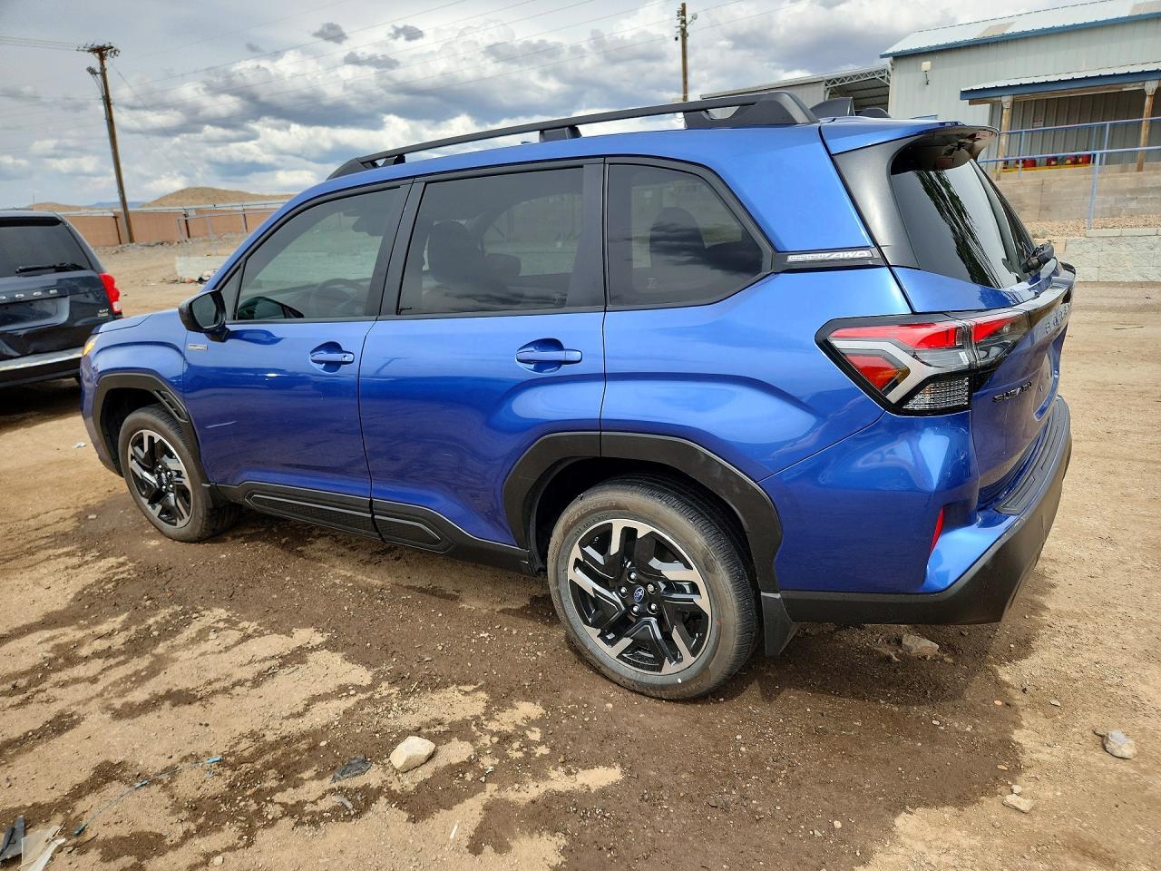 2025 Subaru Forester Premium - zdjęcie 2