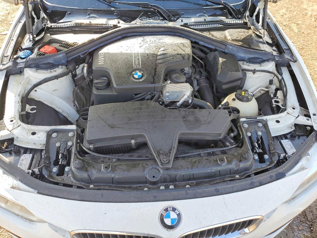 2018 BMW 320 Xi - zdjęcie 11