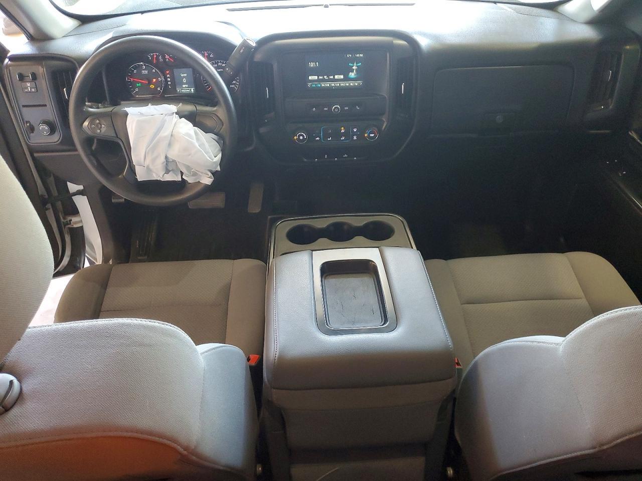 2017 Chevrolet Silverado K1500 Custom - zdjęcie 8