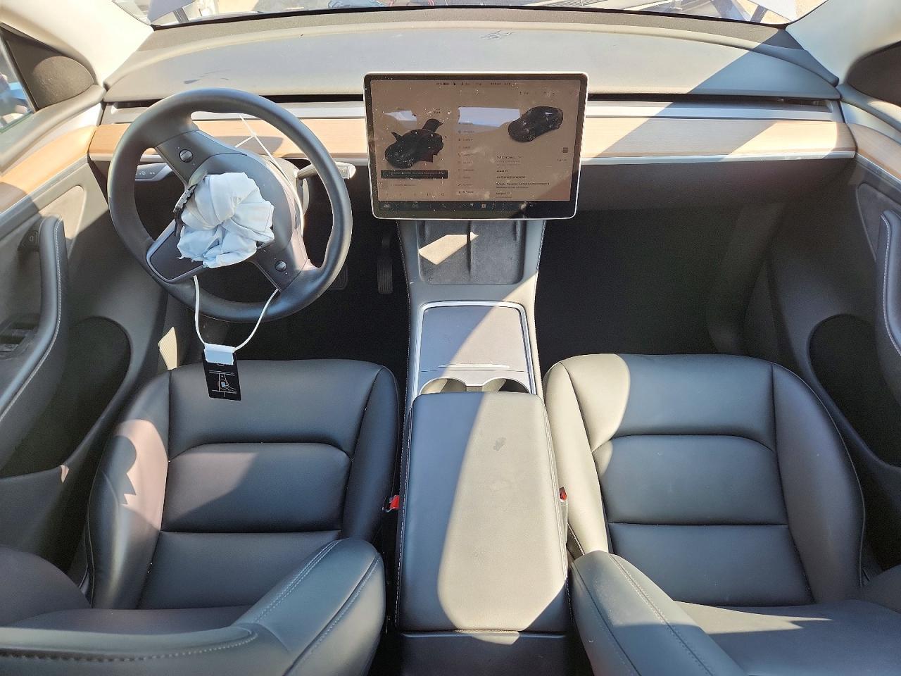 2023 Tesla Model Y - zdjęcie 8